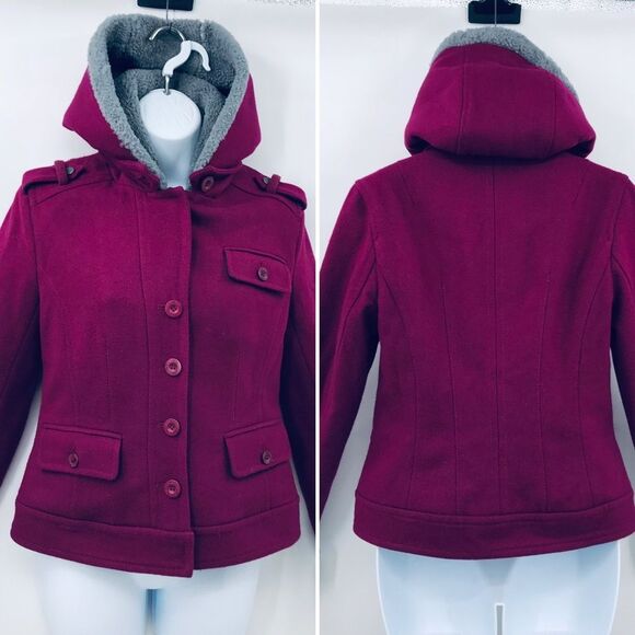 Ugg Wool Cropped Jacket With Detachable Sherpa Hood - Picture 4 of 15